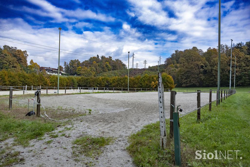 Pedagoško raziskovalni center za konjerejo Krumperk