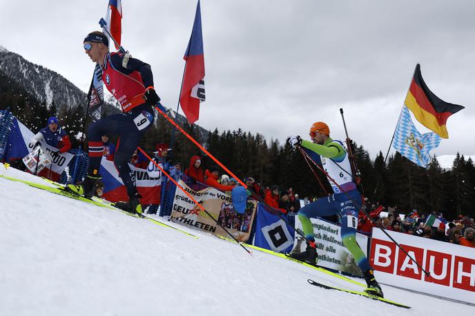 Jakov Fak | Jakov Fak se je na zasledovalni tekmi v Anterselvi spet približal odru za zmagovalce. | Foto Guliverimage