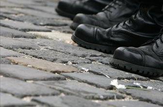 Na Madžarskem zaradi umora učitelja na dosmrtno kazen obsodili Roma