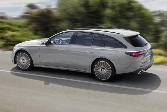 Mercedes razkril novega karavana: tak je njegov prtljažnik #foto