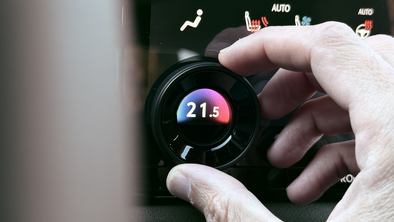 Še večji nadzor voznika, vrnila se bodo stikala #foto