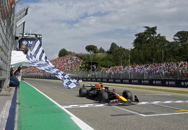 Zadnje tri dirke v Imoli je dobil Max Verstappen. | Foto: Reuters