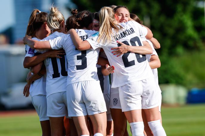 slovenska ženska nogometna reprezentanca : Grčija, liga narodov | Foto Aleš Fevžer