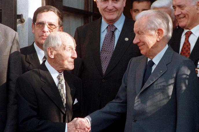 Leon Štukelj | Leonu Štuklju je pred 20 leti za dopolnjenih 100 let takole čestital Juan Antonio Samaranch. | Foto Reuters