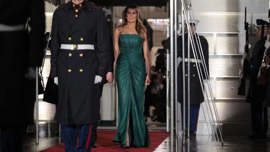 Iščete obleko za praznično zabavo? Naj vas navdihne Melania Trump.