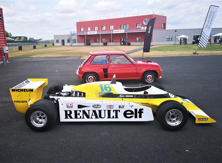 Renault Turbo Dva prelomna trenutka 'turbo' tehnologije - dirkalnik formule ena in renault 5 turbo. | Foto: Gregor Pavšič