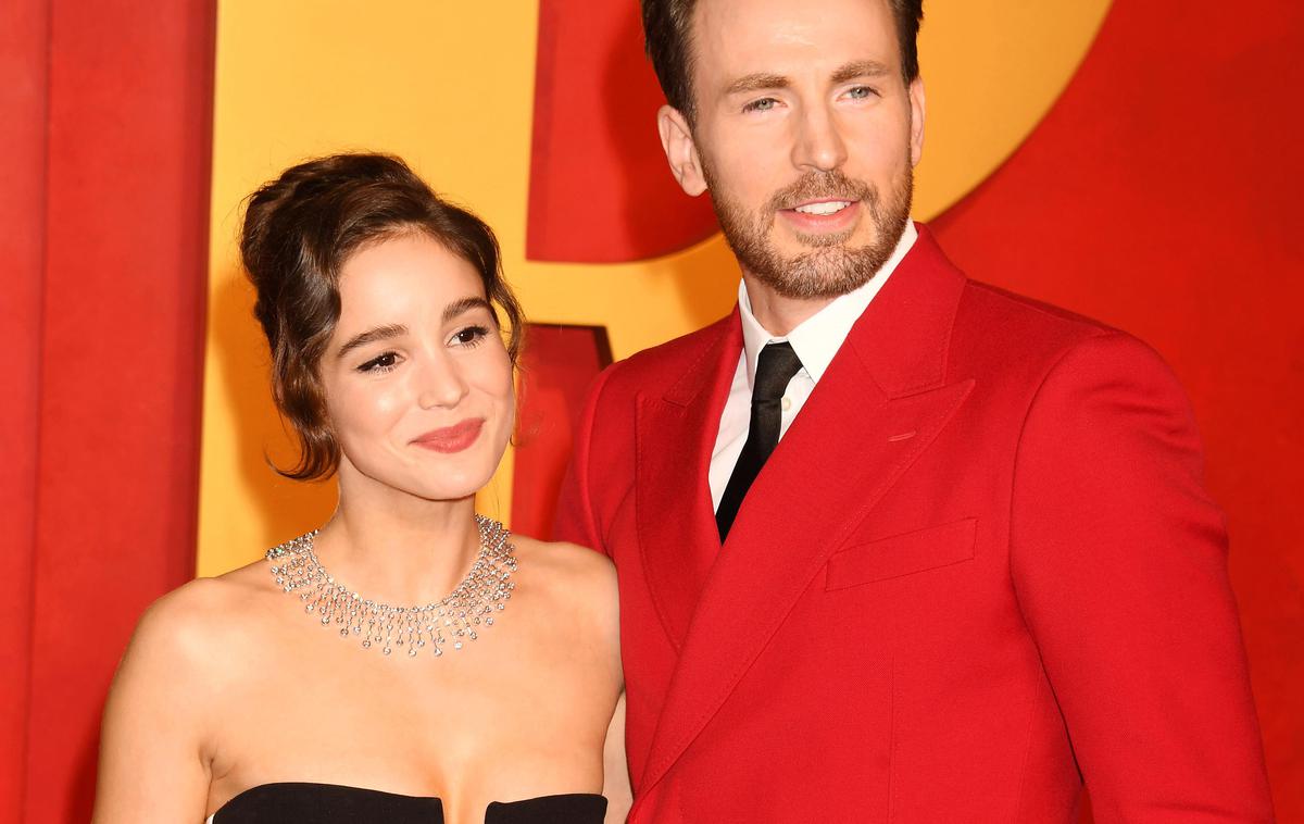 Chris Evans, Alba Baptista | Chris Evans se je z Albo Baptisto razveselila deklice, ki je dobila priimka obeh staršev in tudi dve imeni. | Foto Guliverimage