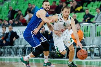 Olimpija tokrat ni zapravila prednosti