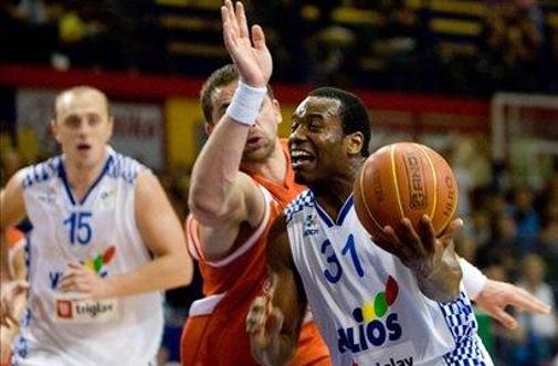 Olimpija prekinila serijo porazov