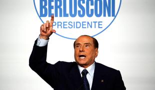 Berlusconi znova na zatožno klop zaradi zabav bunga bunga