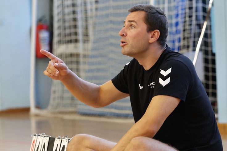 "Vsaka sezona je bila na svoj način poučna in mi je dala pomembne izkušenje, da mi je vsako leto lažje, še posebej delati z mladimi." | Foto: Aleš Fevžer
