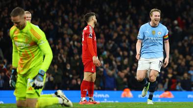 Le točka Liverpoola, Arsenal, Chelsea in City spet bliže, še šesti poraz Tottenhama