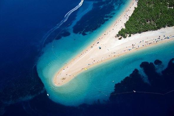 Hrvaška plaža med najlepšimi v Evropi (foto)