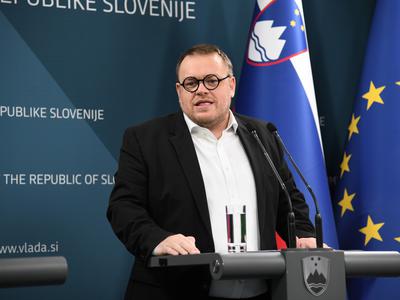 Maljevac: S prevedbo v sistem dolgotrajne oskrbe položnice domov nižje za od 200 do 800 evrov