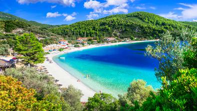 Na otok Kreta z letalom iz Ljubljane od 398 evrov na osebo