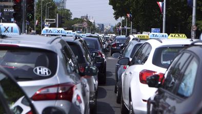 Previdno, če na Hrvaškem naročite taksi