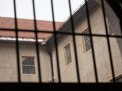 Hrvaški zdravilec bo po smrti Slovenke moral v zapor