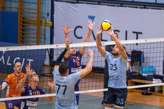 Calcit Volley - ACH Volley | Kamničani so gostili  ACH Volley in izgubili brez dobljenega niza. | Foto Jan Uršič