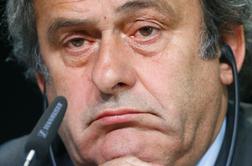 Platini: Blatter, oditi moraš