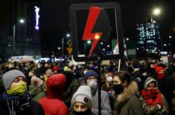 Poljska: zaradi splava na ulicah več tisoč ljudi