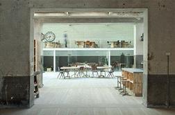 Ko zapuščena garaža postane pisarna