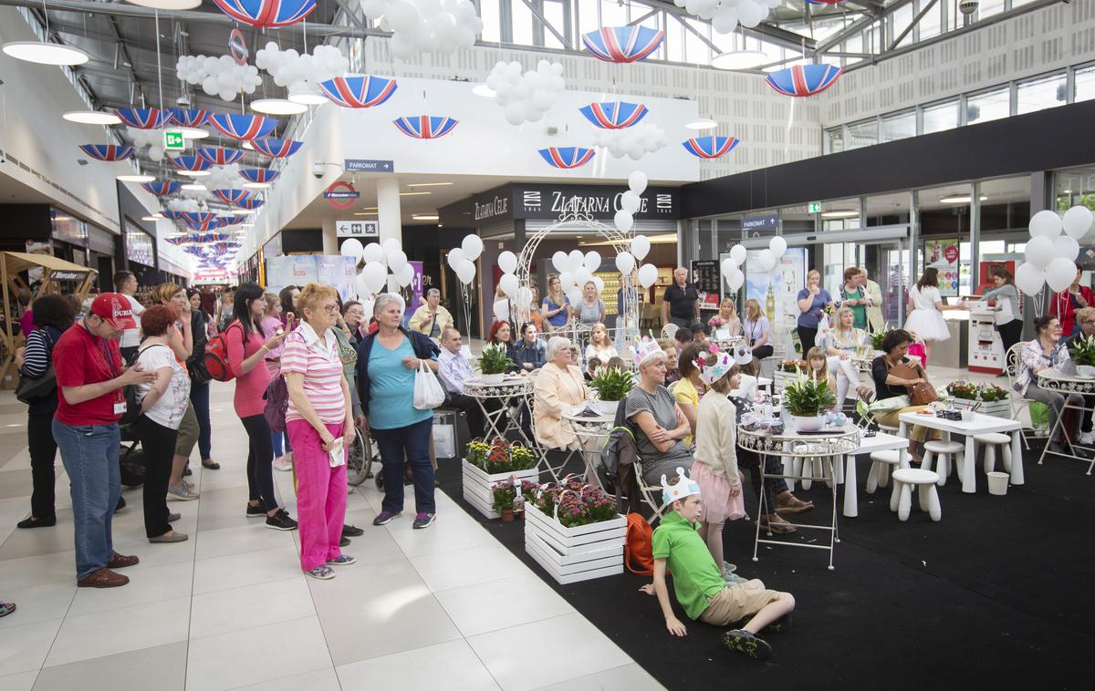 Kraljeva poroka v Mercator centru Šiška. | Foto Bojan Puhek