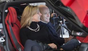 Srečni avtomobilski zbiratelj: z ženo prevzel tri najbolj elitne superšportnike