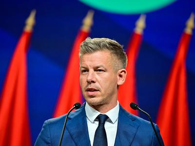 Peter Magyar bo danes na ustanovni seji potrjen za premierja Madžarske