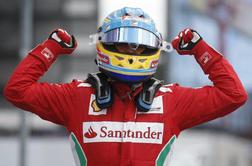 Alonso brezhibno, Vettel s sporno potezo drugi