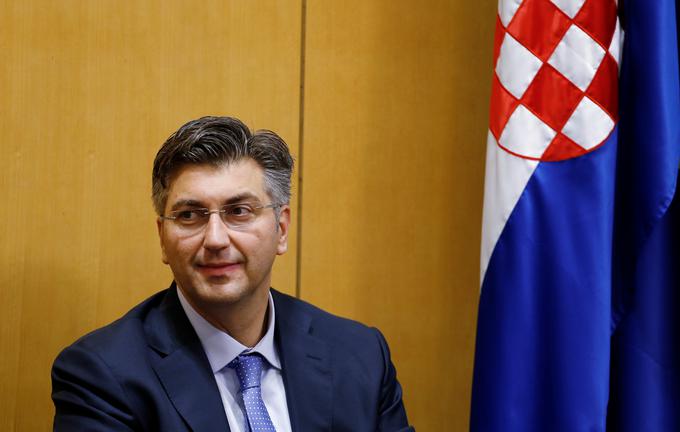 Le nekaj dni po podpisu kupoprodajnega sporazuma za Cimos je delo začela nova hrvaška vlada, ki jo vodi Andrej Plenković. | Foto: Reuters