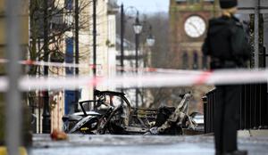 Eksplozija bombe na Severnem Irskem. Vse kaže, da je šlo za terorizem.