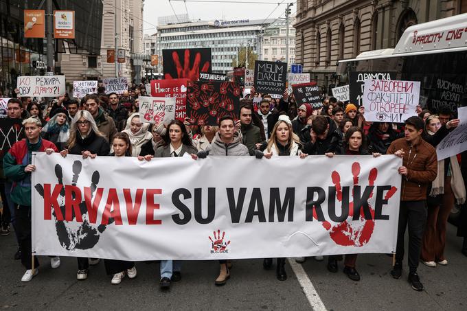 Mladi protestniki. | Foto: Reuters