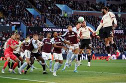 V boju za četrto mesto Aston Villa vodi proti Liverpoolu #vŽivo