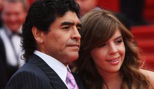 Po Castru, Chavezu in Gadafiju zdaj Maradona upa na Lukašenka