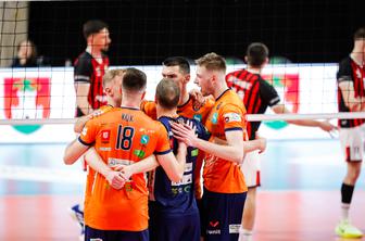 ACH Volley do zaključne žoge za prvaka, Kamničani po hudem boju do brona