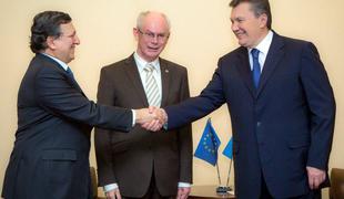Vrh Vzhodnega partnerstva brez podpisa sporazuma s Kijevom; opozorilo Moskvi