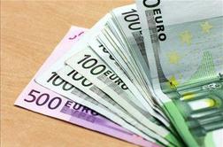 Finančno ministrstvo predlaga omejitev zadolževanja