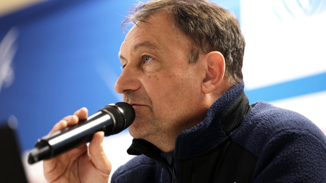 V Ženevi tudi o tekmovalnem koledarju smučarskih skokov in OI
