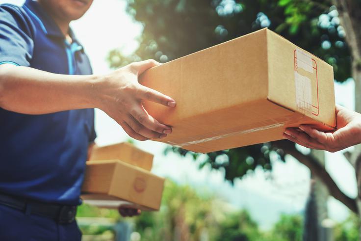 "Prav tako se vsem zdi neprofesionalno lagati strankam, ki jih poznajo, da zanje ne prinašajo pošte," so dodali. | Foto: Shutterstock