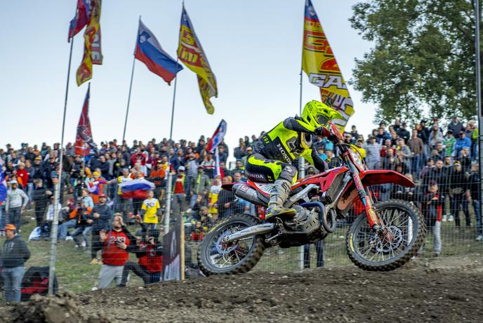 Herlings še ne odšteva, Gajser mu sporoča: Ne bom se predal