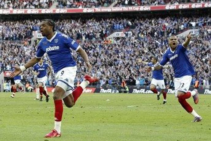Portsmouth preprečil londonski finale