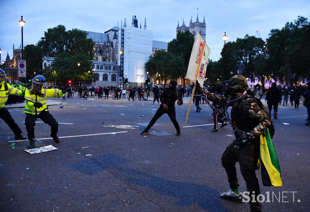 Protesti v Londonu