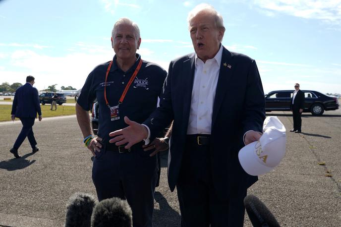 Donald Trump | "Mislim, da imamo dogovor," je pred Belo hišo izjavil Trump. "Mislim, da je to dogovor, ki bo talce vrnil domov, to bo dogovor, ki bo končal vojno," je dodal, ne da bi navedel podrobnosti. | Foto Reuters