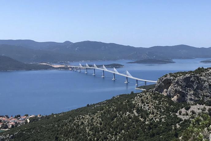 Hrvati s 160-milijonsko investicijo v cesto. Bo tudi vam skrajšala pot?