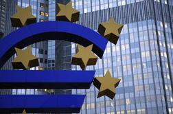 ECB v posebnem tekmovanju prebivalcem EU poklanja denar