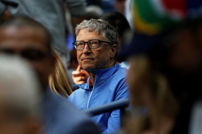 Bill Gates, ustanovitelj računalniškega podjetja Microsoft in najbogatejši Zemljan, je leta 1999 napisal knjigo z naslovom Poslovanje s hitrostjo misli. V knjigi je Gates z izredno natančnostjo napovedal nekaj tehnoloških prebojev, ki so bili še pred skoraj dvema desetletjema slišati kot znanstvena fantastika, danes pa so del našega vsakdana. | Foto: Reuters