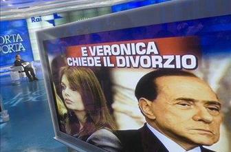 Barbara Montereale: Berlusconi je dekleta plačeval in z njimi spal