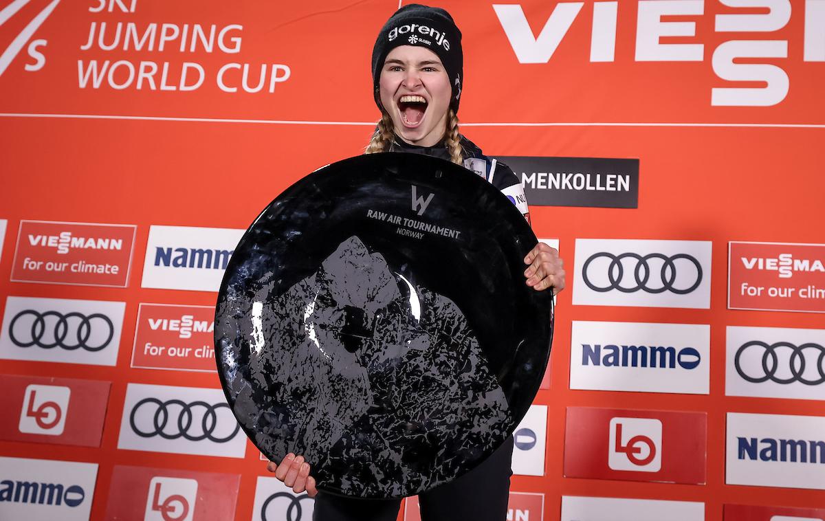 Nika Križnar, Oslo | Nika Križnar je zmagovalka norveške turneje Raw Air. | Foto Sportida