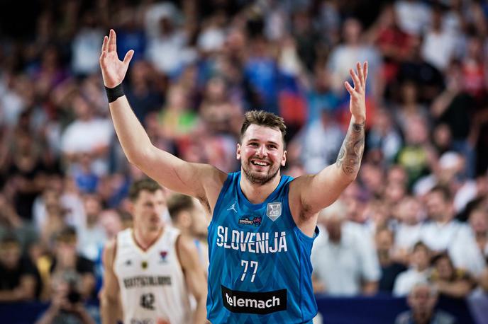 Slovenija : Nemčija slovenska košarkarska reprezentanca Eurobasket 2022 Luka Dončić | Luka Dončić se je ustavil pri 36 točkah in desetih skokih. | Foto FIBA