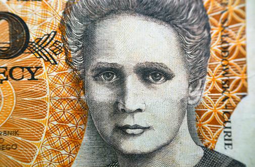 Francija in Poljska v diplomatskem sporu zaradi priimka na osnutku novega evrskega bankovca